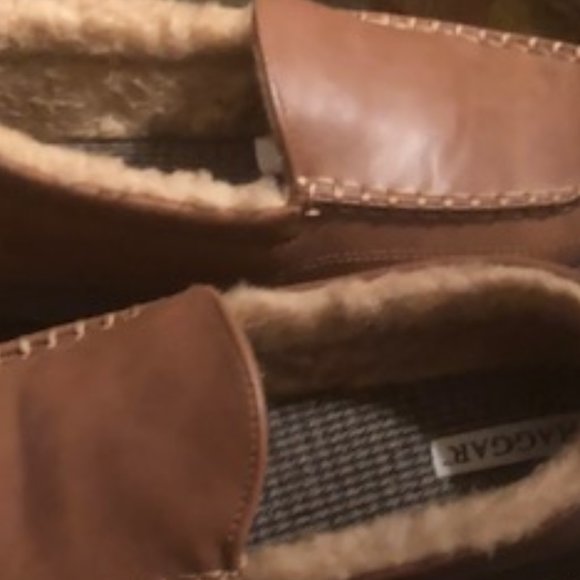 Haggar Smoot Polyurethane Leather Moccasin Slippers - Picture 3 of 5